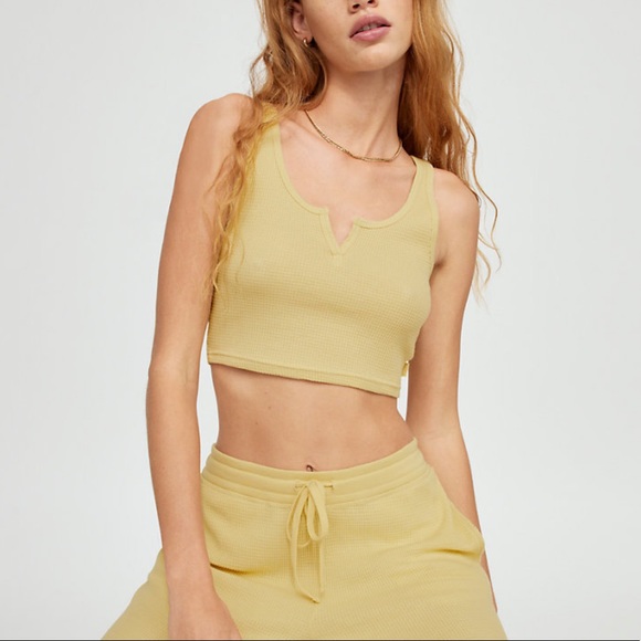 TNA | Rayna Waffle Knit Top (Red & Teal) - Picture 11 of 11